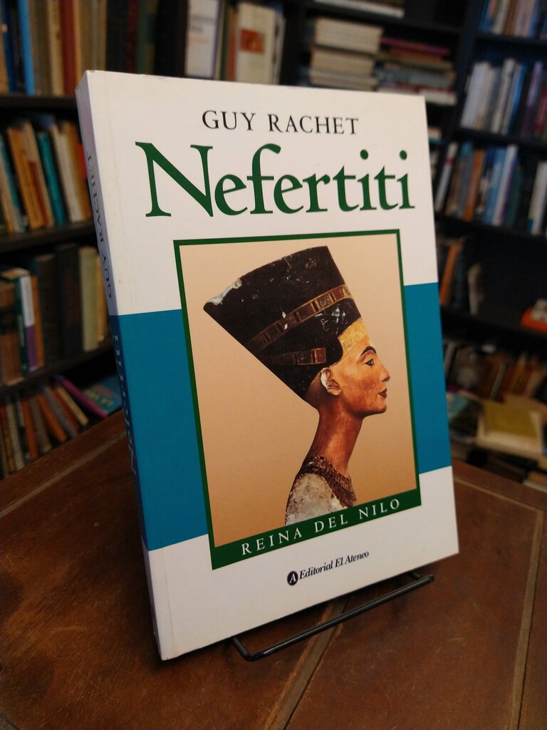 Nefertiti - Guy Rachet