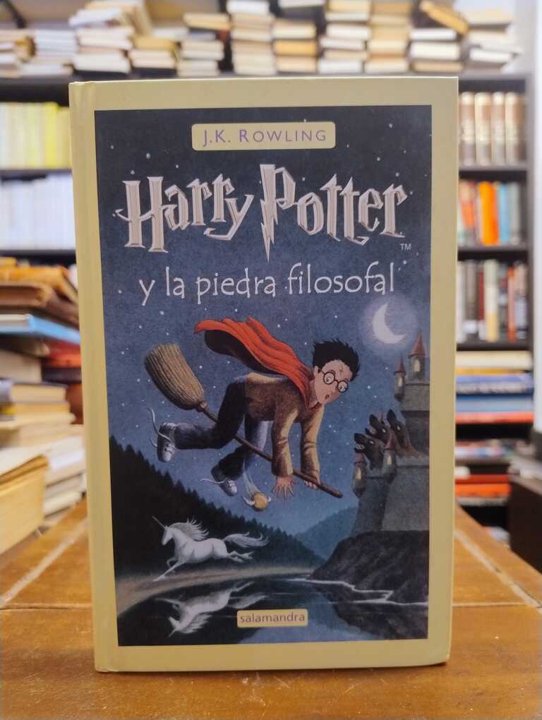 Harry Potter y la piedra filosofal - J. K. Rowling